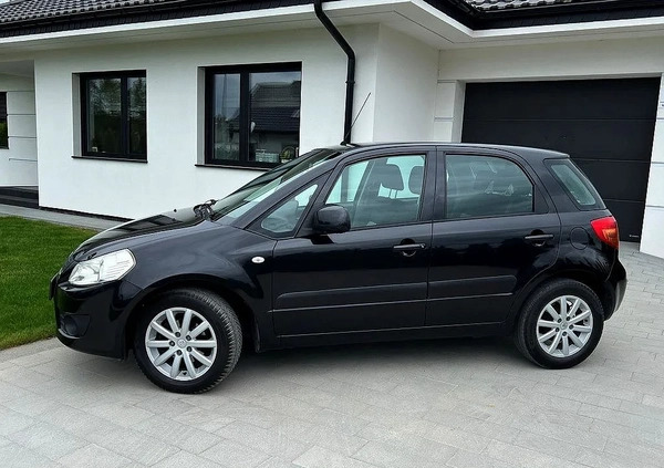 Suzuki SX4 cena 23498 przebieg: 198000, rok produkcji 2010 z Narol małe 191